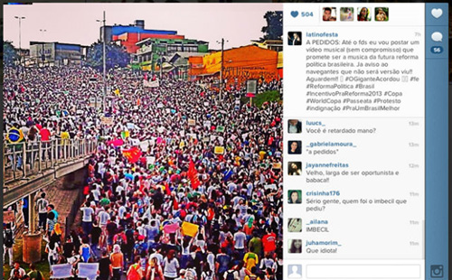 Estranheza do dia: Latino escreve música sobre “reforma política brasileira”