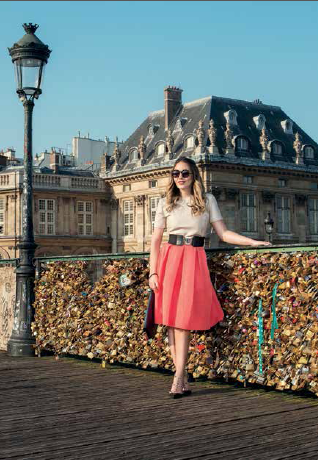 Blogueira Lelê Saddi lança guia com dicas de Paris