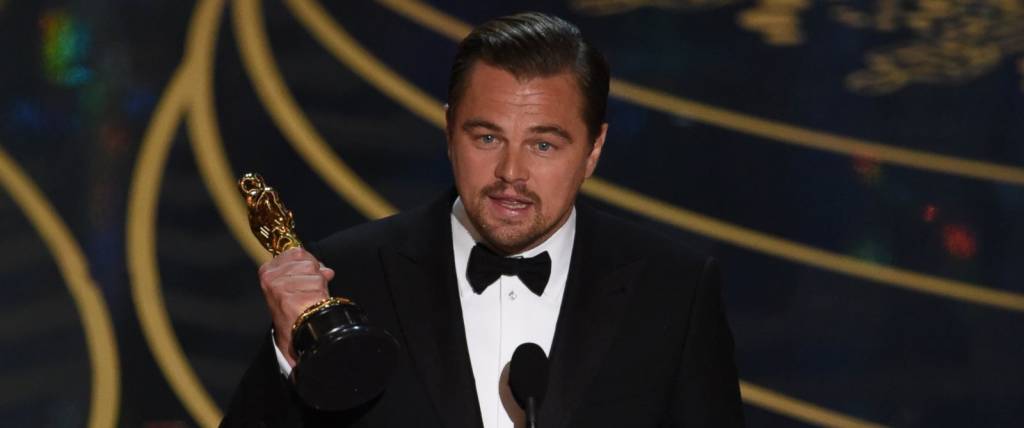 Leonardo DiCaprio não entende pergunta de jornalista e faz a plateia cair na risada