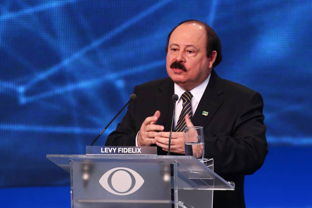 “Fico triste quando me ridicularizam”, diz Levy Fidelix