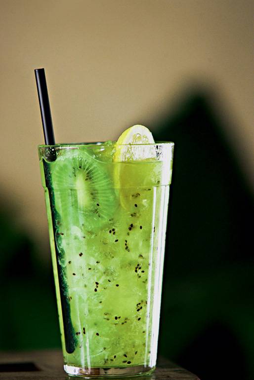 Drinque kiwi limoncello Drinque kiwi limoncello