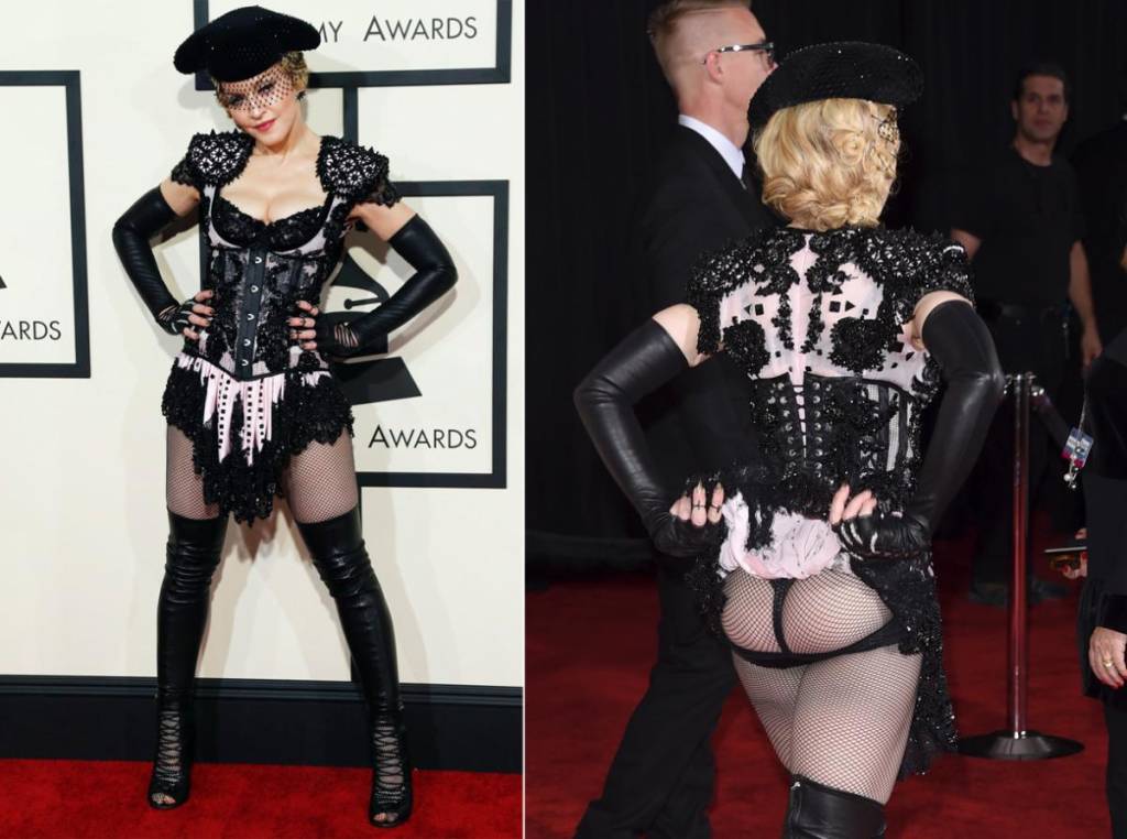 Madonna usa figurino ousado no Grammy, mostra o bumbum e vira assunto na internet