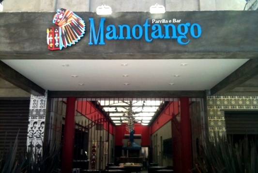 Filhote do Bar Brahma ao som de tango