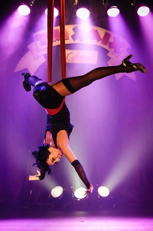 Cena do espetáculo Trixmix, com Mariana Duarte Cena do espetáculo Trixmix, com Mariana Duarte