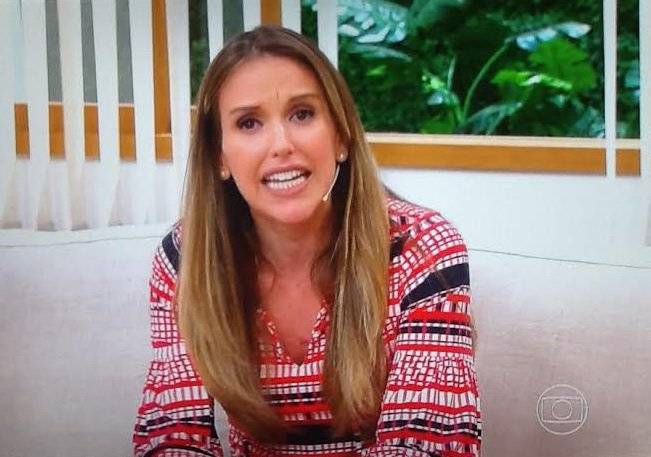 Mariana Ferrão lamenta morte do Dr. Alfredo Halpern e chora ao vivo no ‘Bem Estar’