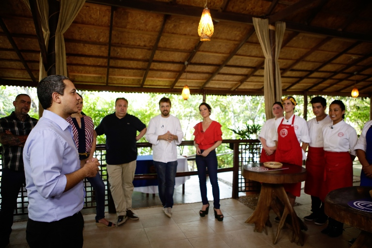 MasterChef Luis Henrique: pagando de mestre com os concorrente