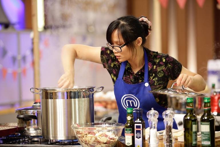 MasterChef: Jiang se fantasia de panda e faz a alegria dos seguidores