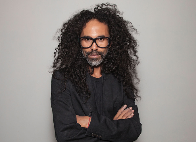 Max Weber e Vicente Lujan ministram cursos de beleza em São Paulo