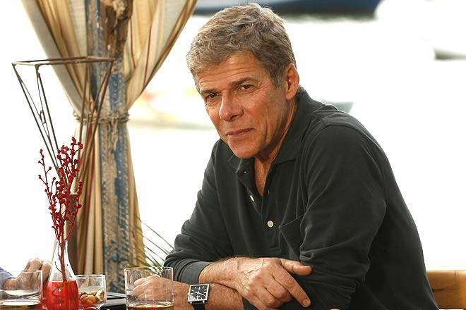 José Mayer interpretará gay enrustido em “Falso Brilhante”, próxima novela da Globo
