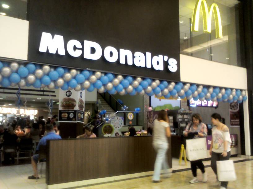 Mc Donalds, localizado no Shopping Center Norte