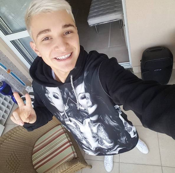 MC Gui é acusado de racismo, machismo e homofobia em tuítes antigos