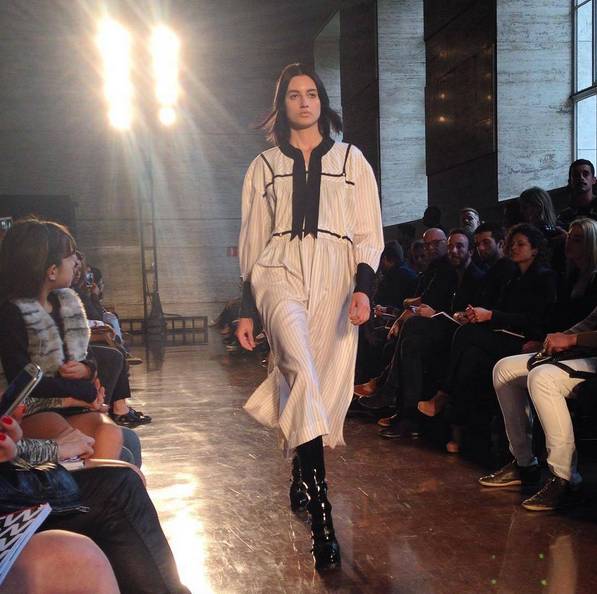Alexandre Herchcovitch abre a temporada de inverno 2016 do SPFW