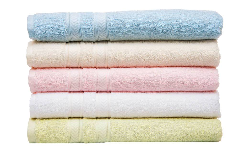 Mundo do Enxoval oferece até 50% de desconto em peças