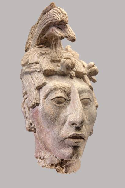 Cabeza de Pakal (600-900 d. C.) representa um dos governantes de Palenque Cabeza de Pakal (600-900 d. C.) representa um dos governantes de Palenque