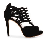 Sand&aacute;lia de salto alto preta: de R$ 229,90 por R$ 114,95