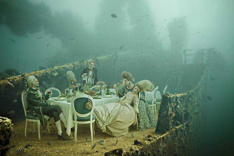 Fotografias inusitadas: Um baile no fundo do oceano