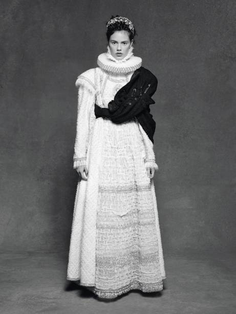 Laura Neiva: a única brasileira clicada Laura Neiva: a única brasileira clicada