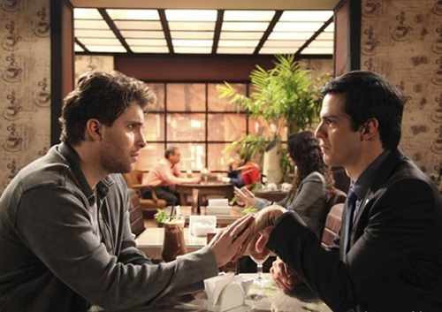 Beijo de Félix e Niko em ‘Amor à Vida’ sai ou não sai? Internautas fazem campanha #beijafelix