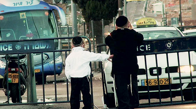 Cena do vídeo Shabat 2008: bairros ortodoxos são fechados Cena do vídeo Shabat 2008: bairros ortodoxos são fechados