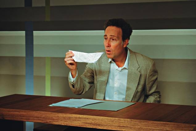 Monólogo dramático: Isio Ghelman protagoniza Novecentos Monólogo dramático: Isio Ghelman protagoniza Novecentos