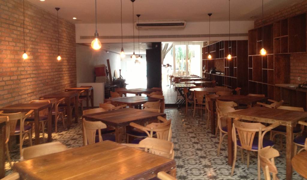 Restaurante variado Restaurante variado