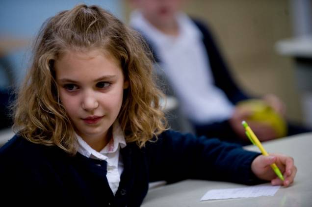 O Que Traz Boas Novas: drama repaginado sobre a história de um professor O Que Traz Boas Novas: drama repaginado sobre a história de um professor