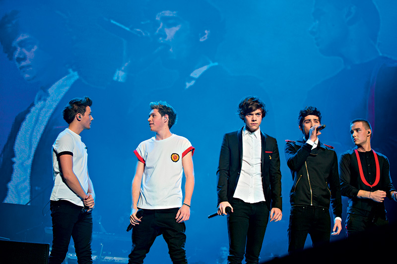 Louis, Niall, Harry, Zayn e Liam: faixas dos três álbuns no repertório Louis, Niall, Harry, Zayn e Liam: faixas dos três álbuns no repertório