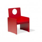 Poltrona em MDF nas cores amarela, vermelha ou azul: de R$ 179,00 por R$ 119,00