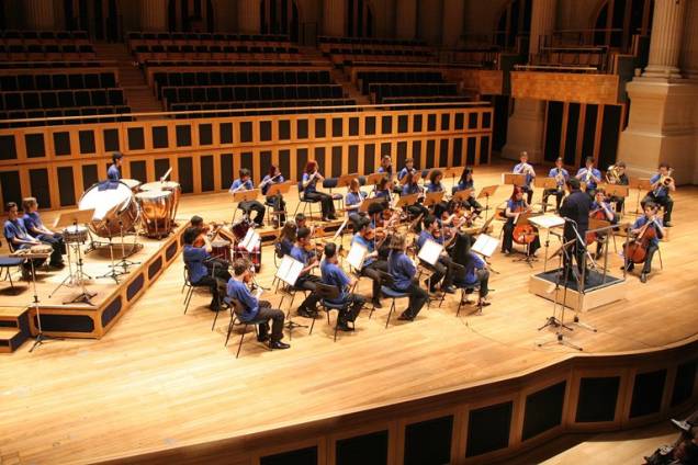 Orquestra Filarmônica Infanto Juvenil: presente na estreia de O Agente das Quatro Estações Orquestra Filarmônica Infanto Juvenil: presente na estreia de O Agente das Quatro Estações