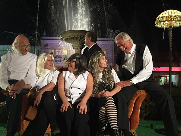 Os Velhinhos se Divertem: paródia de 'Friends' (foto: reprodução / SBT)