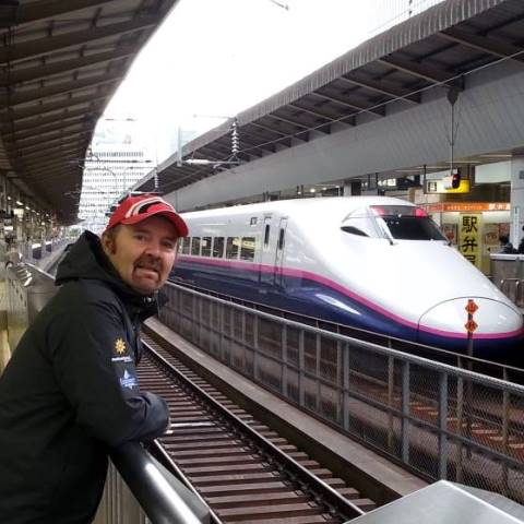 Empresário dará volta ao mundo a bordo de trens