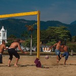 Futebol-cai&ccedil;ara em Paraty (RJ) (Cr&eacute;dito: Caio Vilela)