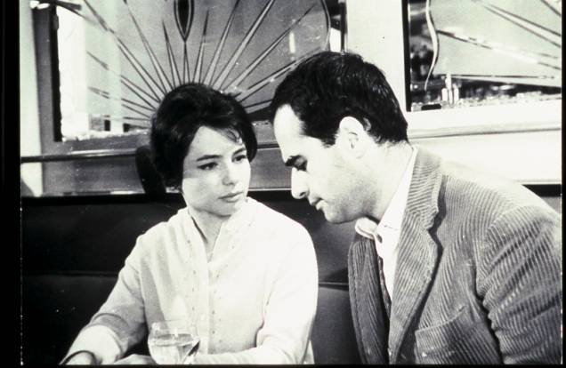 Paris nos Pertence: jovem estudante se integra a um grupo de teatro sem dinheiro que ensaia a peça Péricles, de Shakespeare Paris nos Pertence: jovem estudante se integra a um grupo de teatro sem dinheiro que ensaia a peça Péricles, de Shakespeare