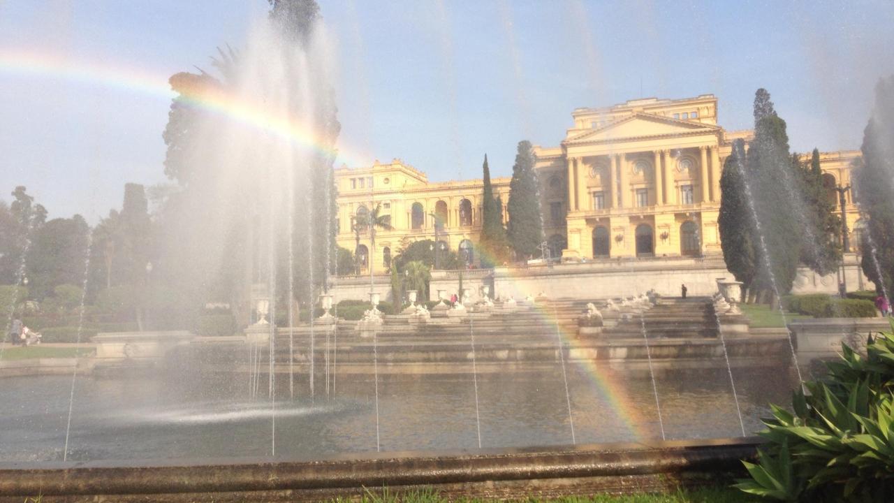 parque-da-independencia.jpeg