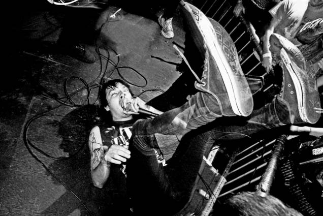 Get Shot: movimento punk é registrado em exposição na Matilha Cultural Get Shot: movimento punk é registrado em exposição na Matilha Cultural