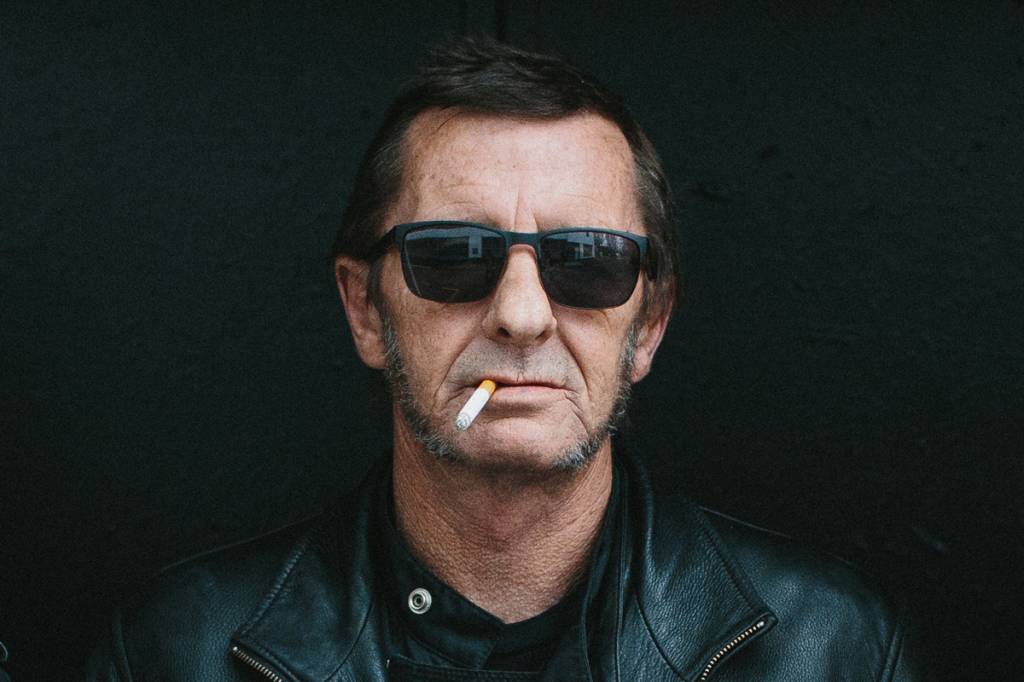 Baterista do AC/DC é acusado de planejar o assassinato de duas pessoas
