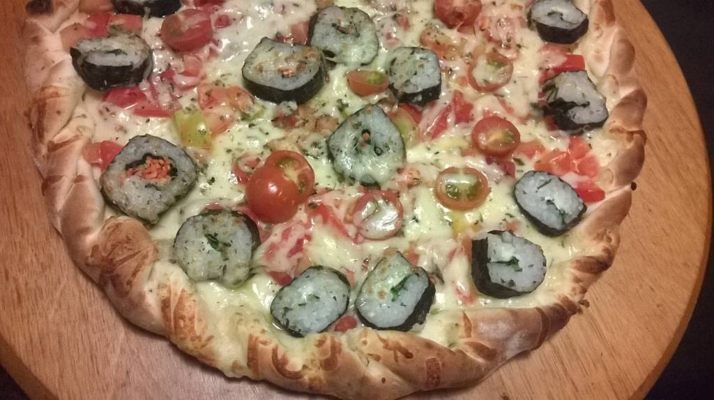 pizza-sushi-2