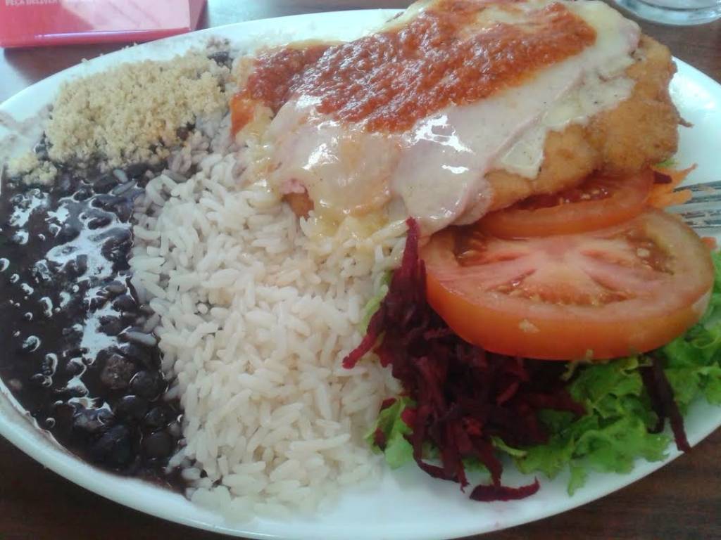 prato-de-comida