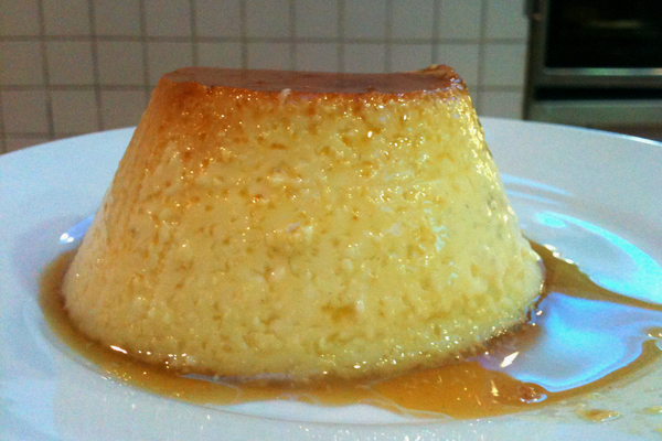 Pudim da padaria Real feito no forno a lenha Pudim da padaria Real feito no forno a lenha