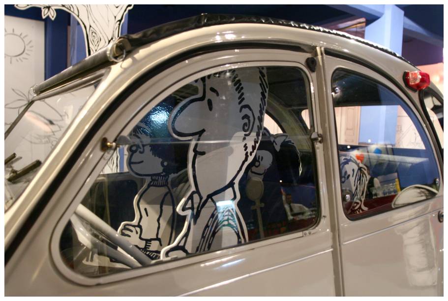 Ambientes que aparecem nos quadrinhos são recriados na Praça das Artes Ambientes que aparecem nos quadrinhos são recriados na Praça das Artes