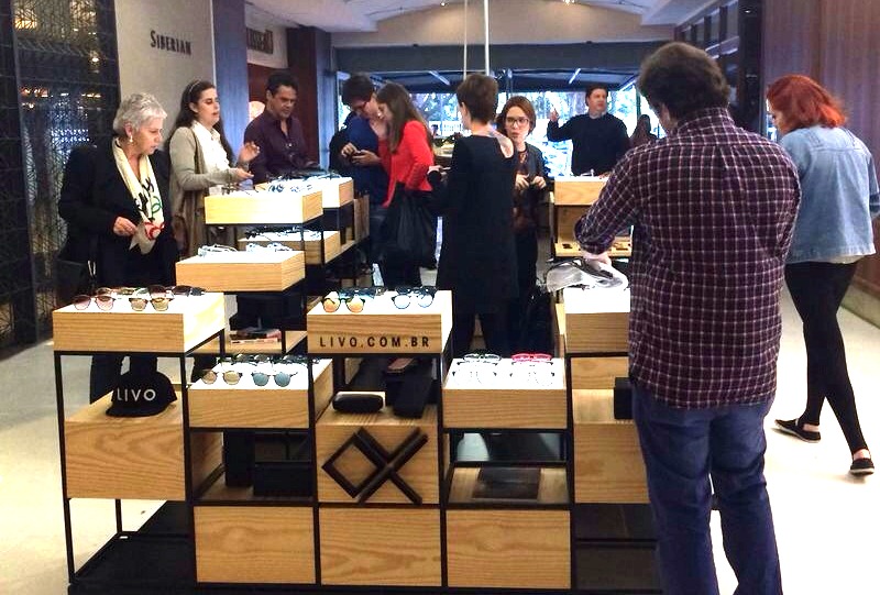 Quiosque da Livo Eyewear, no shopping Iguatemi Quiosque da Livo Eyewear, no shopping Iguatemi