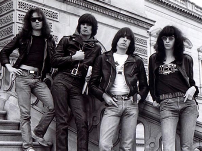 Ramones: homenagem a Tommy Ramone em noitada Ramones: homenagem a Tommy Ramone em noitada