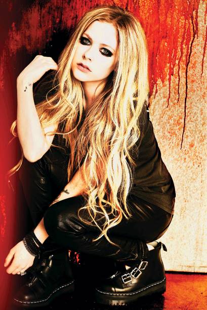 A cantora e compositora canadense: hits do passado e músicas do novo CD no repertório A cantora e compositora canadense: hits do passado e músicas do novo CD no repertório