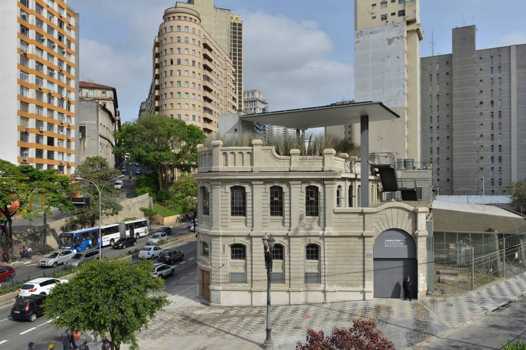 Red Bull Station: espaço promove música e artes visuais no centro da cidade Red Bull Station: espaço promove música e artes visuais no centro da cidade