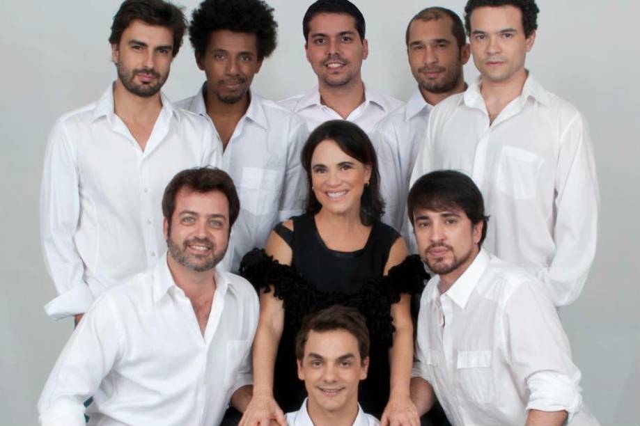 Além de ser a protagonista, Regina Duarte também dirige a peça Raimunda, Raimunda Além de ser a protagonista, Regina Duarte também dirige a peça Raimunda, Raimunda