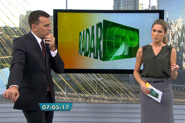 Repórter reclama no ‘Bom Dia São Paulo’ e Rodrigo Bocardi dá resposta atravessada