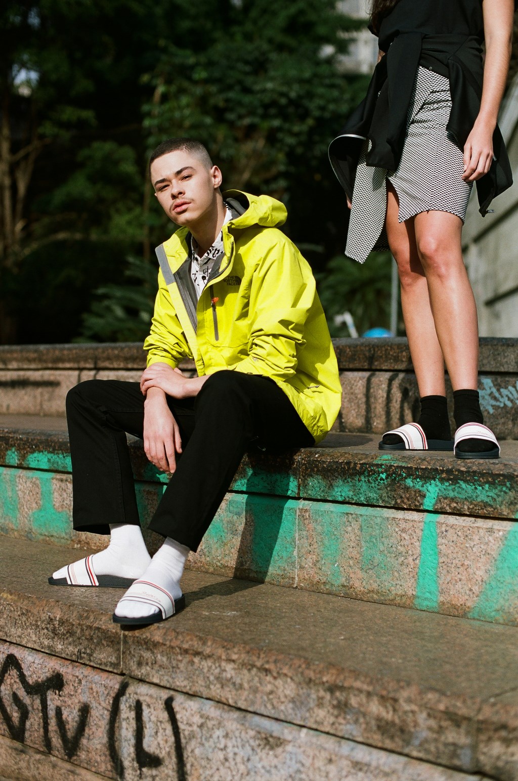 Rider relança tradicional chinelo dos anos 90, o shape slide