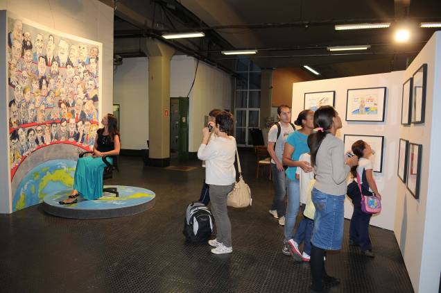 Cultura Também é Museu: cenários d Roda Viva e charges de Paulo Caruso Cultura Também é Museu: cenários d Roda Viva e charges de Paulo Caruso