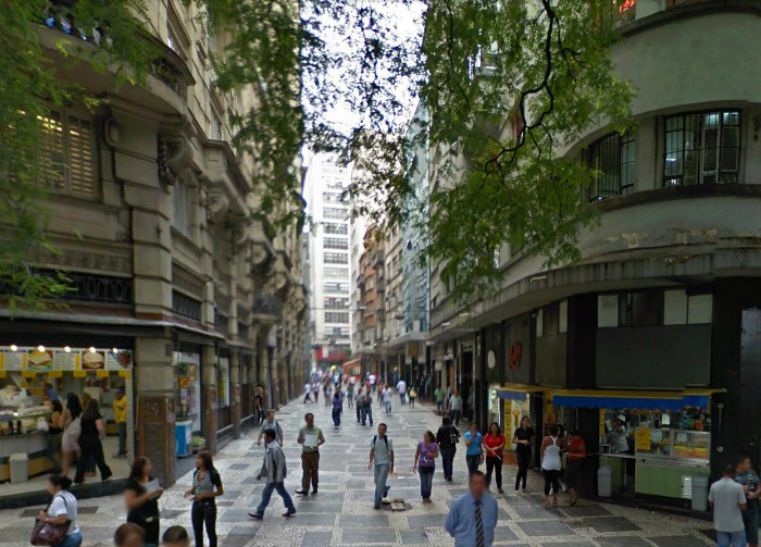 Rua Barão de Paranapiacaba: lojas de ouro e prata Rua Barão de Paranapiacaba: lojas de ouro e prata