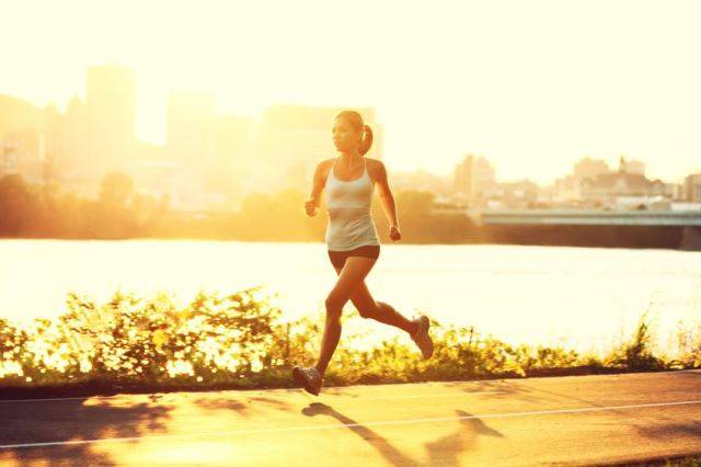 Cuidados para correr no calor